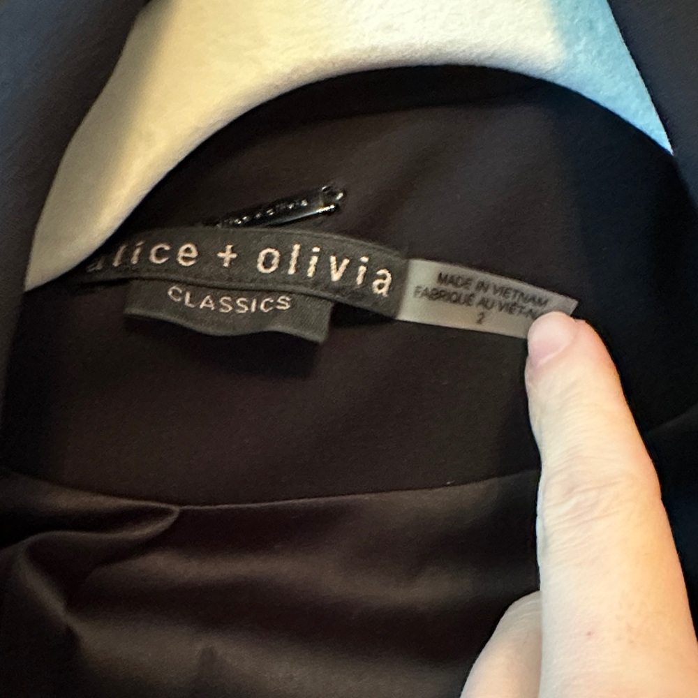 Alice + Olivia Black Pantsuit with White Piping - Picture 2 of 7